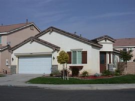 Beatiful Family Home in Perris, CA