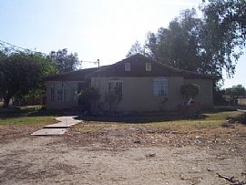 Nice 6 bedroom home in Madera, CA