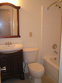 Steps from Guernsey Park in College Park in Orlando, FL (Photo 2 of 4)