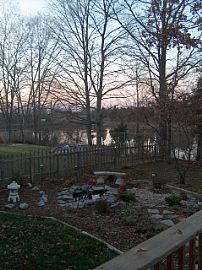 Lake View Home in La Grange, KY