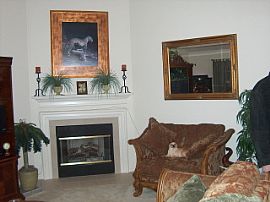 Lake View Home in La Grange, KY (Photo 6 of 6)