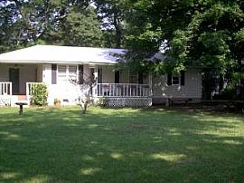 2bd / $550/m / Cable included/ Great loc in Carrollton, GA