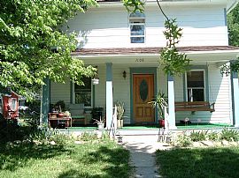 4 Bed 2 Bath House Close to KU Campus in Lawrence, KS