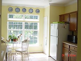 Sunny Golf Course Home in Gainesville, VA (Photo 4 of 4)