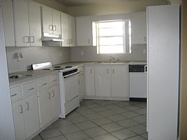 Large backyard, spacious floorplan! in Naranja, FL (Photo 5 of 6)