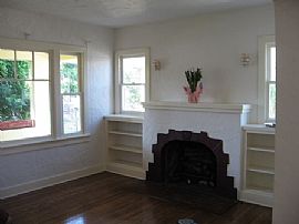 Adorable 1920's Home --Well maintained in Van Nuys, CA (Photo 4 of 4)
