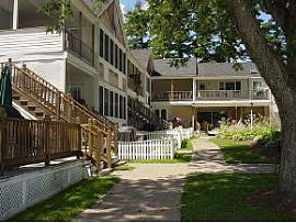 Beautiful Lakefront Condo in Winnisquam, NH