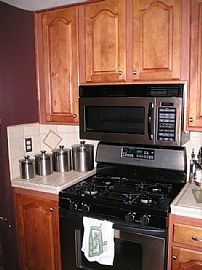 Beautiful 2 story, Close to all Schools in Temecula, CA (Photo 6 of 6)