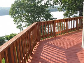 5 BEDROOM WATERFRONT HOUSE in Narragansett, RI (Photo 3 of 6)