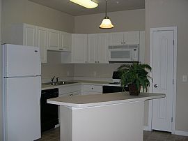 2 Master Suites  Awesome New Complex in Odessa, FL (Photo 2 of 6)