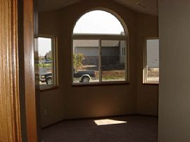 Housing in Country Club Community in Wichita, KS (Photo 4 of 5)