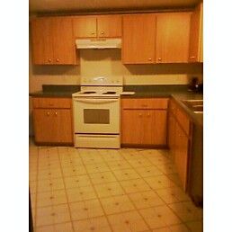 QUIET FAMILY NEIGHBORHOOD in Englewood, FL (Photo 3 of 6)