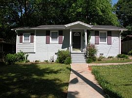 Cute home in HOT Kirkwood!!Available Now in Atlanta, GA