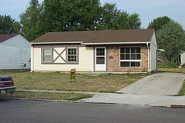 Economical Smaller Ranch in Marion, OH (Photo 2 of 2)