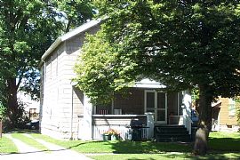 Large 4 BR, 2-sty. with Classic Lines in Marion, OH