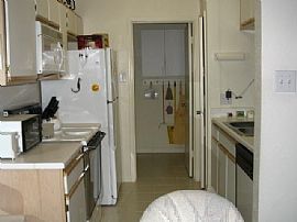 Beautiful 2 Bed 2 Bath Glen Cove Condo  in Vallejo, CA (Photo 3 of 6)