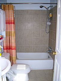 Cute Bungalow with back yard  in Denver, CO (Photo 4 of 6)