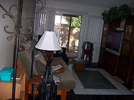 Cozy Lovely Home in Moreno Valley, CA (Photo 3 of 4)