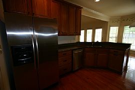 Beautiful luxurious home for lease in Huntsville, AL (Photo 5 of 6)