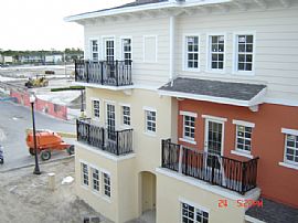 Luxurious Spanish Townhouse in Pompano Beach, FL (Photo 2 of 6)