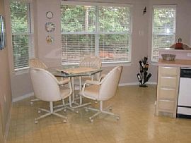 Gorgeous 3-2-2 house.  Close to schools. in Grapevine, TX (Photo 6 of 6)