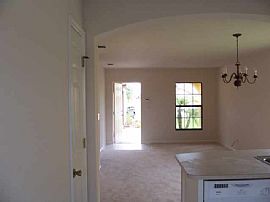 Brand New never lived in w/ amenities in Melbourne, FL (Photo 3 of 6)