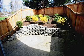 Amazingly nice 3 bedroom 2.5 bath condo in Newcastle, WA (Photo 6 of 6)