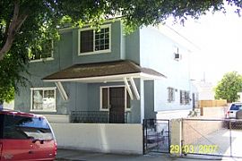 2 Story, 4 Bedroom House 4 Rent in Los Angeles, CA