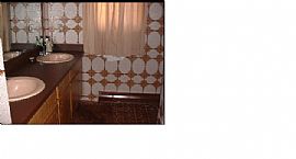 Lots of ExtraS in Manahawkin, NJ (Photo 5 of 5)