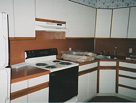 Beautiful 3BR Side by Side with Yard in Sheppton, PA (Photo 4 of 6)