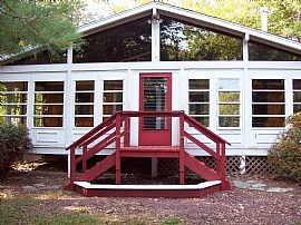 Beautiful 3BR Home in Sunrise Lakes in Milford, PA