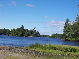 Beautiful 3BR Home in Sunrise Lakes in Milford, PA (Photo 6 of 6)