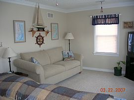 OLD BEACH WEEKLY RENTAL in Virginia Beach, VA (Photo 3 of 6)