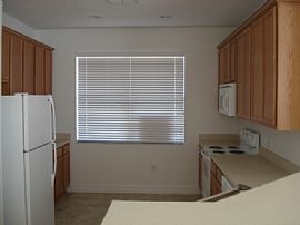 Brand new townhouse ready to move in!! in Kissimmee, FL (Photo 2 of 6)
