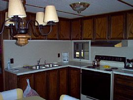 Manufactured Home on Private Property in Nokomis, FL (Photo 2 of 6)