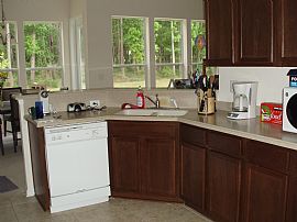 Brand new, 2 story, quiet neighborhood in Jacksonville, FL (Photo 3 of 5)