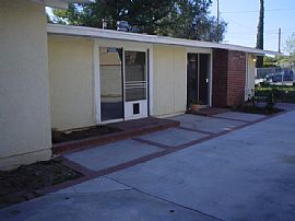 Large Family House in SYLMAR in Sylmar, CA (Photo 4 of 4)