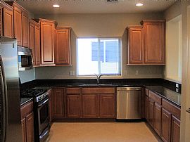 Brand New Home in Oro Valley, AZ (Photo 3 of 3)