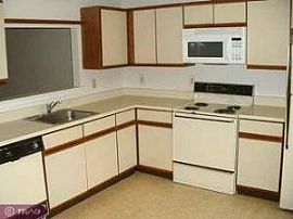 Spacious condo for rent   in Marlton, NJ