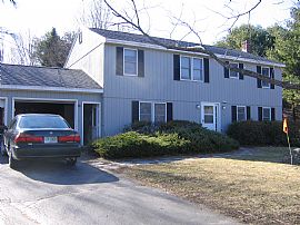 ideally located furnished home for rent  in Durham, NH (Photo 4 of 4)