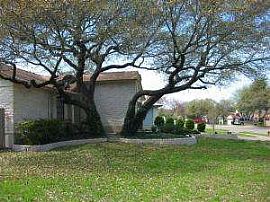 Home in central Austin for rent in Austin, TX (Photo 4 of 4)