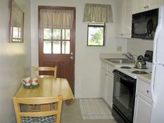 Beach Villa-Ormond Beach Fl in Ormond Beach, FL (Photo 5 of 6)