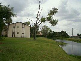 Newly Remodeled Condo!!! in Tamarac, FL (Photo 2 of 2)
