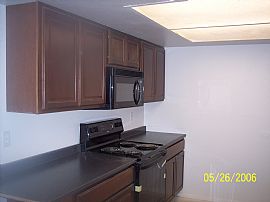 Newly Remodeled Townhome in Mesa, AZ (Photo 3 of 4)