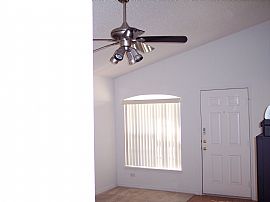 Nice Single Family Home in Orlando, FL (Photo 5 of 5)