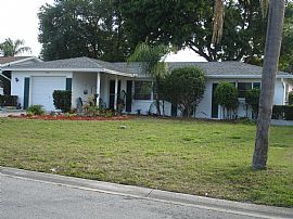 Lease purchase Dunedin Area. Great Yard! in Clearwater, FL