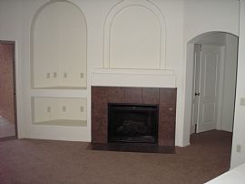 GREAT PROPERTY NEAR CASINO/RATHEON/PARK  in Sahuarita, AZ (Photo 4 of 6)