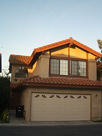 Gorgeous 3br/2.5ba house in Baldwin Park in Baldwin Park, CA