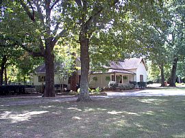 RENOVATED VICTORIAN STYLE HISTORICAL HOM in Fairburn, GA
