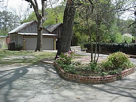 RENOVATED VICTORIAN STYLE HISTORICAL HOM in Fairburn, GA (Photo 6 of 6)